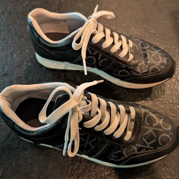 Calvin Klein Clery Espresso Leather Logo Sneakers Size Women's Size 9 - Picture 2 of 9